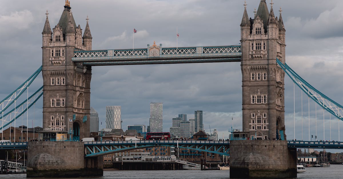 London Tower Bridge over the Thames